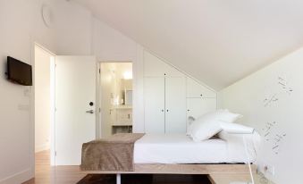 Hotel Pazo de Altamira - Housity
