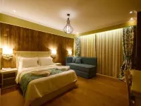 Irene's Resort Hotels in Kato Loutrakion