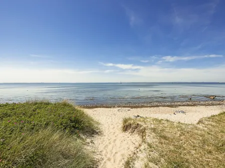 "Kierstine" - 100m from the Sea