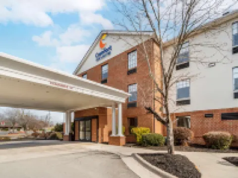 Comfort Inn & Suites Hotels in Davidson County