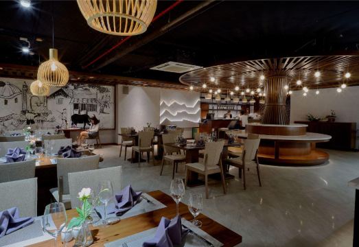 만달라 호텔 & 스파 박닌