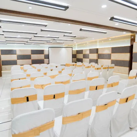 Hotel Orange International
