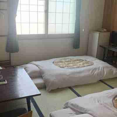 Hotel Naniwa Rooms