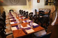 JH Adams Inn, Trademark Collection by Wyndham Hotels in High Point