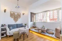 Anzhiruosu City Homestay (Yuanbaoshan Avenue No. 3)