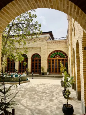 Zanjan Boutique Hotel Hotel a