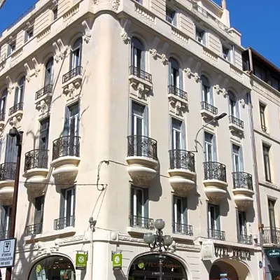 Régina Boutique Hotel Hotels near Ceccano Media Library
