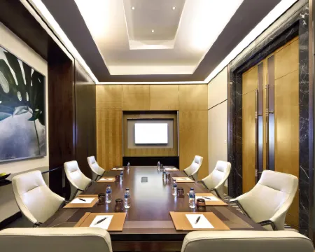 The Westin Jakarta Business Facilities Photos