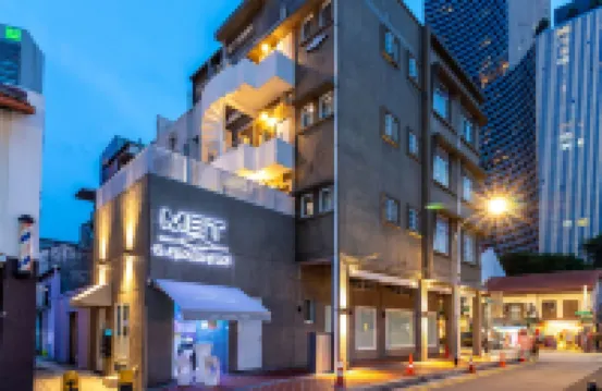 MET A Space Pod @ Arab Street Singapore Hotel berhampiran F1 Pit Building