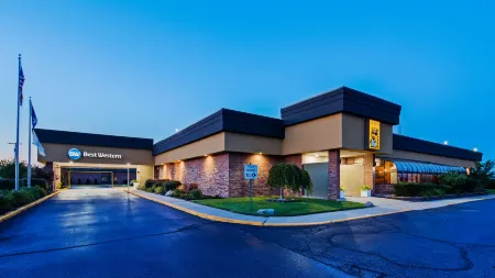 Best Western Woodhaven Inn Отели в г. Берлин Чартер Тауншип