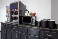 Ramada by Wyndham Pearl/Jackson Airport - Desayuno