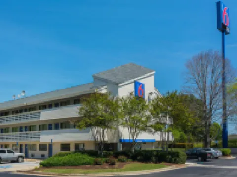 Motel 6 Tucker, GA - Atlanta Northeast Hotels in Tucker