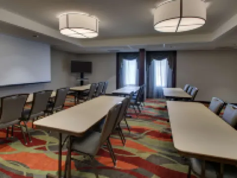 Drury Inn & Suites Bowling Green Hoteles en Bowling Green