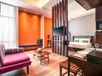 Mercure Surabaya Grand Mirama Hotels in Tegalsari
