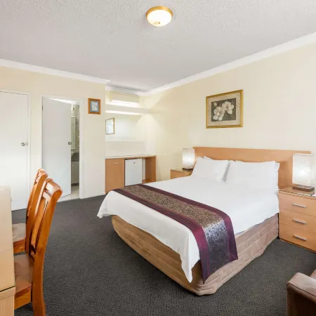 Governor Gipps Motor Inn
