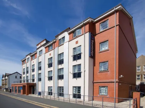 布萊克浦南長廊旅屋飯店