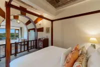 Chunda Shikar Oudi - Infinity Pools