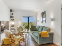 "Naike" - 100m from the Sea