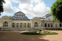 Kyriad Restaurant Centre Spa Vichy