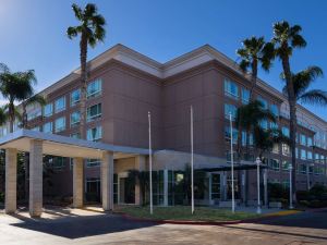 DoubleTree by Hilton San Diego Del Mar