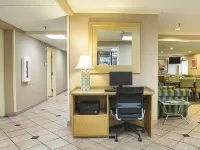 La Quinta Inn by Wyndham Auburn Worcester - Kæledyr tilladt