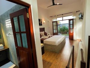 Room in BB - Sea Pink Residence Bentota