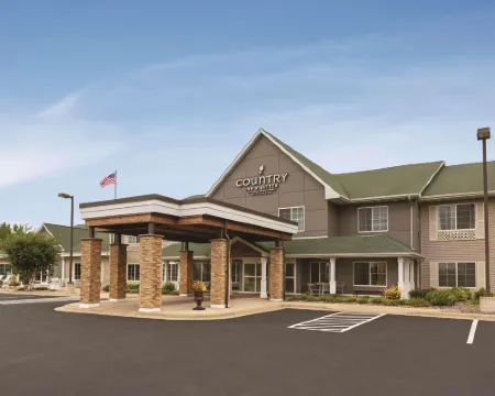 Country Inn & Suites by Radisson, Willmar, MN Hotels in Willmar