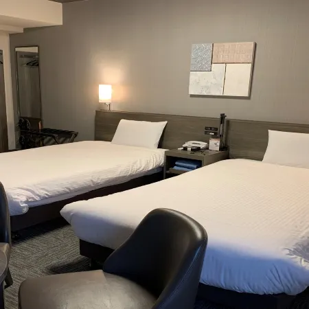 Hotel Route-Inn Grand Tokyo Toyocho Отели рядом с достопримечательностью «Станция Тоётё»