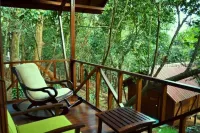 Meriyanda Nature Lodge Coorg Отели в г. Канданаколли