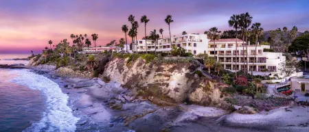 Casa Loma Beach Hotel Отели рядом с достопримечательностью «Laguna Beach Cliff Hike»