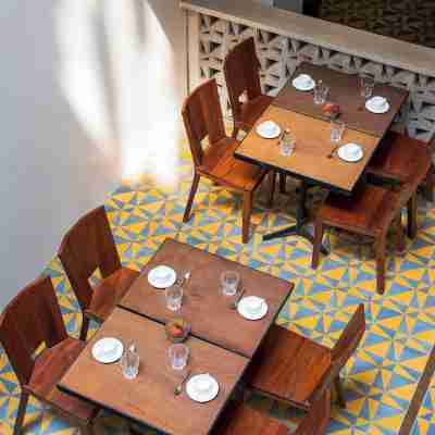 Atelier Hotel Dining/Meeting Rooms