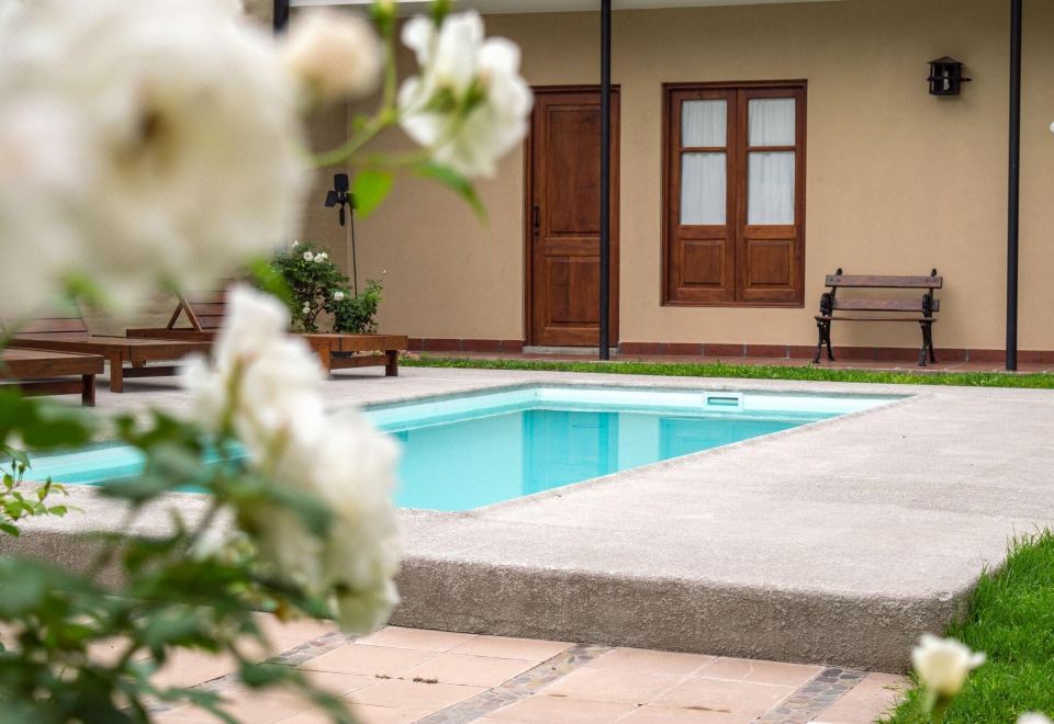 엘 아리보 호텔의 고급스러운 로비 사진