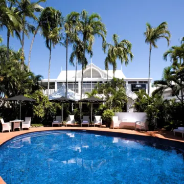 ラマダ バイ ウインダム ケアンズ シティ センター ケアンズ周辺のホテル