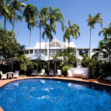 Ramada By Wyndham Cairns City Centre Отели в г. Кэрнс