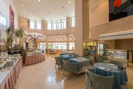 Awashima Hotel Отели рядом со станцией Станция Нумадзу