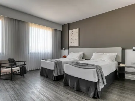 貝洛奧裡藏特貝爾韋代雷美居凱撒商務飯店