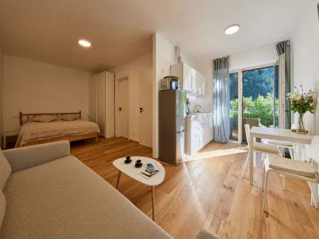 Serene Glow Nook & Terrace Отели в г. Пец-под-Снежкой