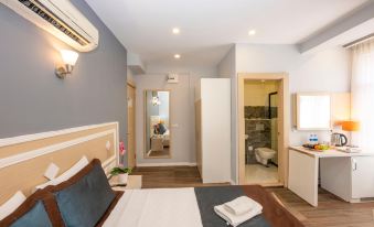 Legend Tulip Hotel