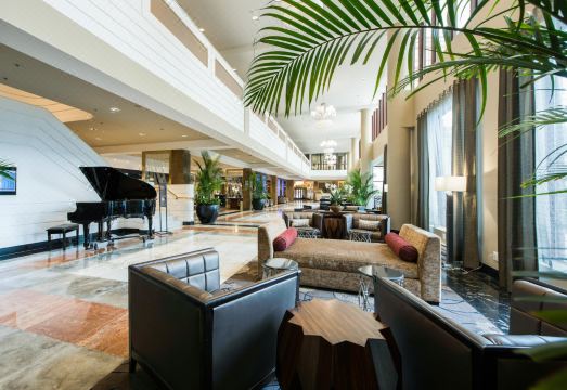 더블트리 바이 힐튼 뉴욕 라과디아 공항 외관