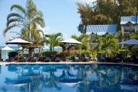 Pearle Beach Resort & Spa - Pools