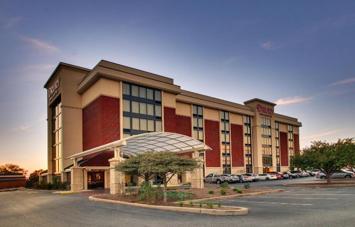 Drury Inn & Suites Evansville East