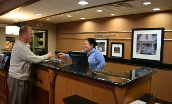 Hampton Inn & Suites Cleveland-Mentor