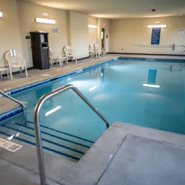 Cobblestone Hotel & Suites - Lamar