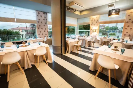 Hotel Spa Sinagoga Отели в г. Пеньякабальера