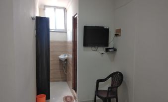 Sri Sivalakshmi AC Guest House