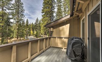 5 Mi to Lake Access Incline Village Condo with Deck