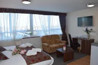 Star Anglia Hotel Hotel di Eight Ash Green