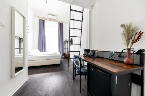 Adagio Hostel Basilica