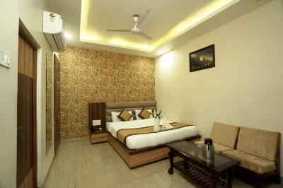 Hotel Maggo Hotels near Bharatpur Junction