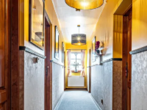 佩斯霍內特米基思吉酒店 茲戈熱萊茨縣酒店